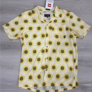 NWT 686 Nomad Stretch Perforated Everywhere Collection Grateful Dead Large